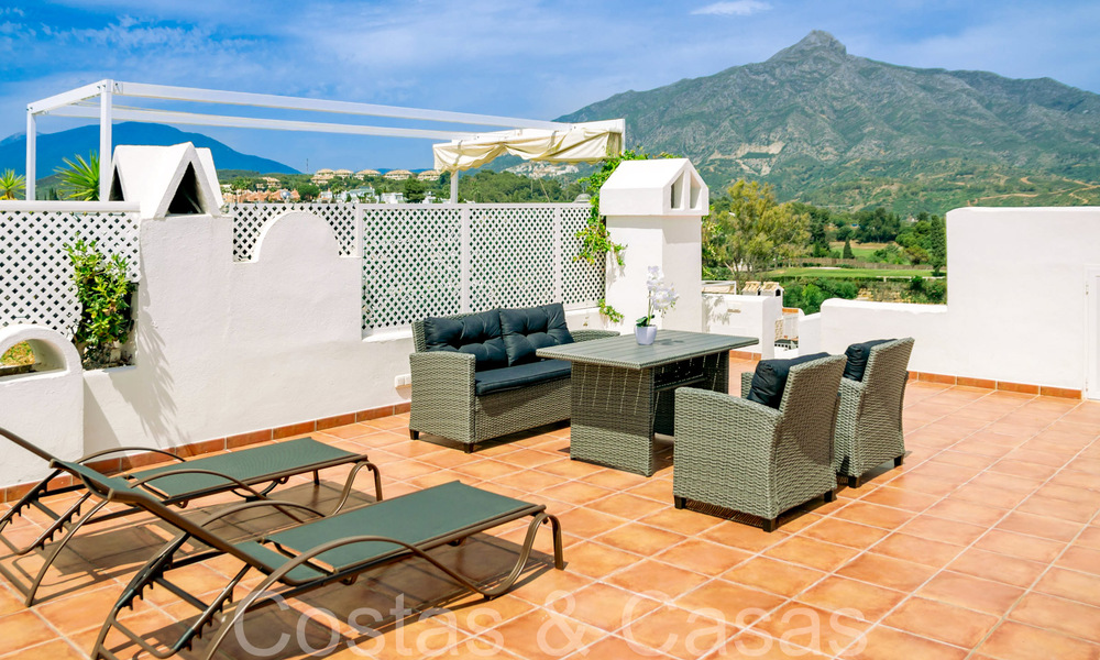 House for sale within walking distance of numerous amenities in the heart of Nueva Andalucia, Marbella 67437