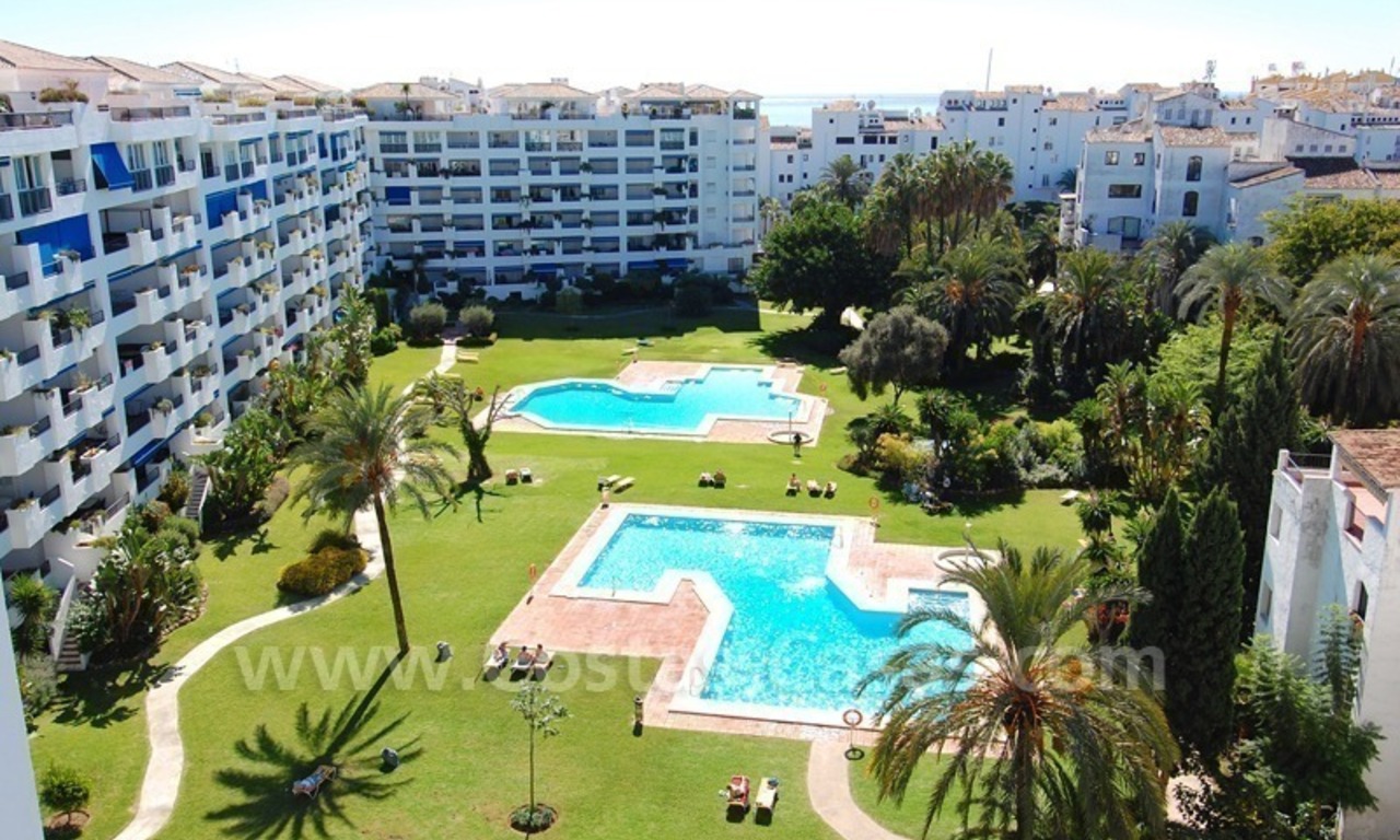 Penthouse apartment for sale in central Puerto Banus, Marbella 0