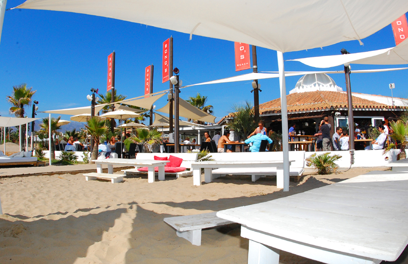 las chapas playa oktober 2009 Costas & Casas beachfront villas location2