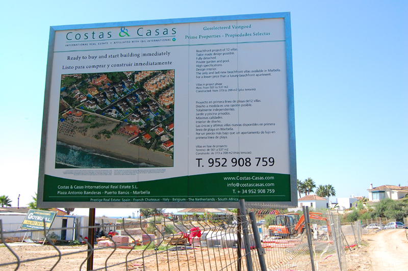 billboard costas & casas
