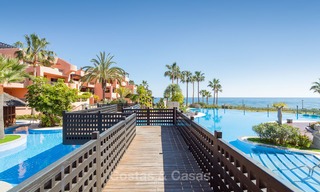 Luxury Apartments for sale in beachfront resort, New Golden Mile, Marbella - Estepona 5294 