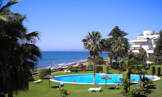 Frontline beach apartment for sale, beachfront / first line beach, Marbella - Estepona. 1