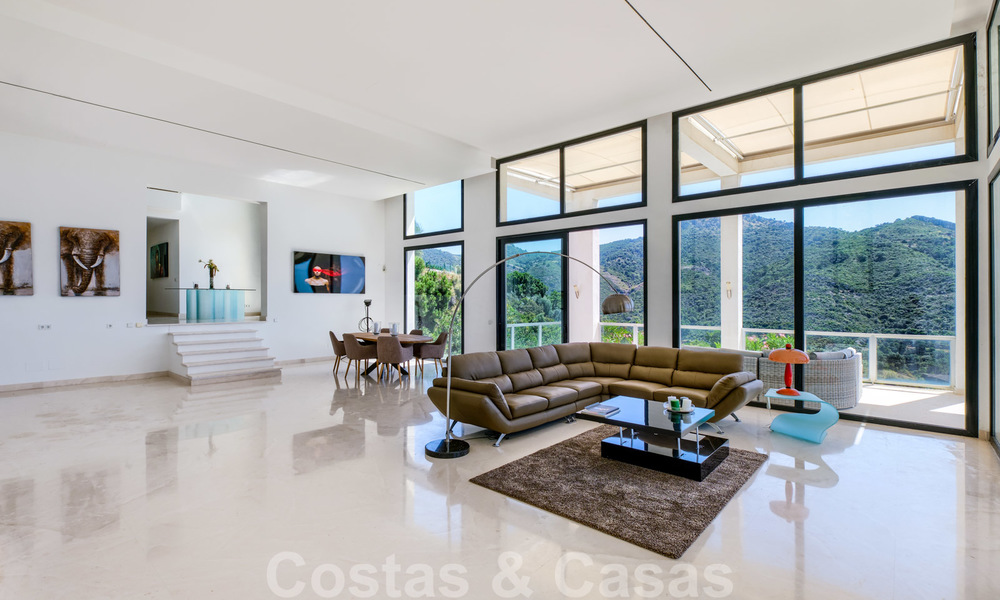 For Sale: Contemporary Villa at a gated Country Club in Marbella - Benahavis. Back on the market and reduced in price. 25955