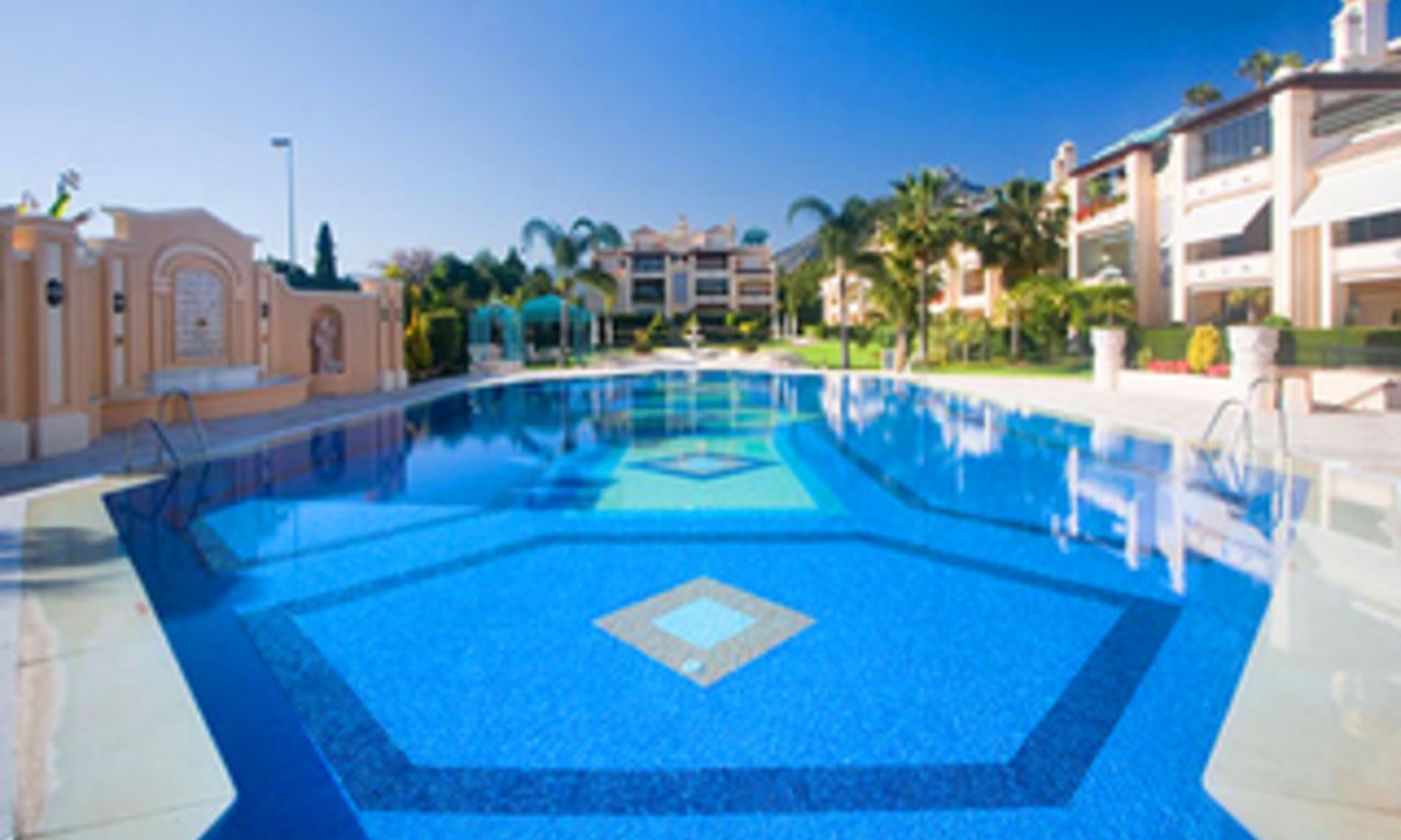 Luxury penthouse apartment for sale, Golden Mile, Marbella 8