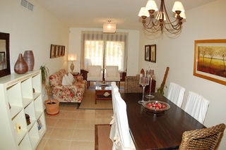 /db/huizen/1256222062living.JPG.thumb.JPG