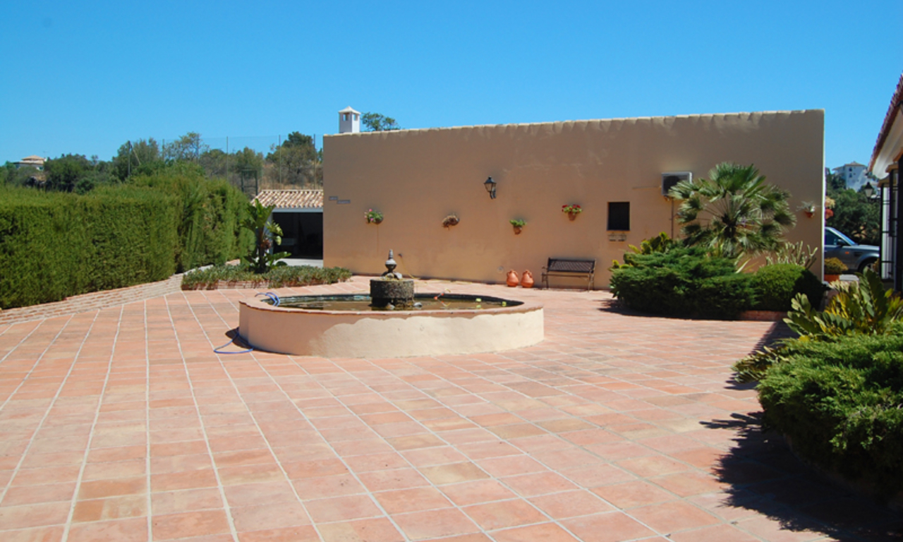 Finca - Villa for sale, Estepona, Costa del Sol 8