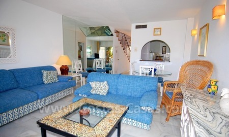 /db/huizen/1288620055lounge_02.jpg.thumb.jpg
