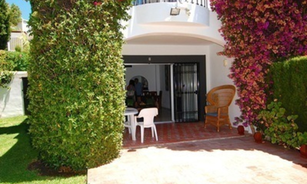 Bargain Frontline golf Townhouses for sale in Nueva Andalucia, Marbella 10