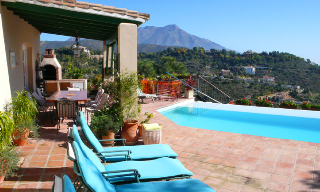 Villa with sea views for sale in El Madronal in Benahavis - Marbella 3