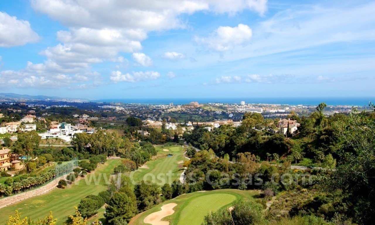 Modern luxury apartments to buy with spectacular sea views, Golf resort Marbella - Benahavis 0