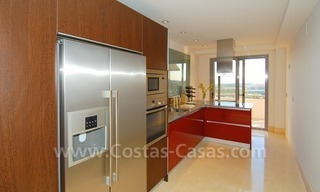 Modern luxury golf apartments with sea views for sale in the area of Marbella - Benahavis 18