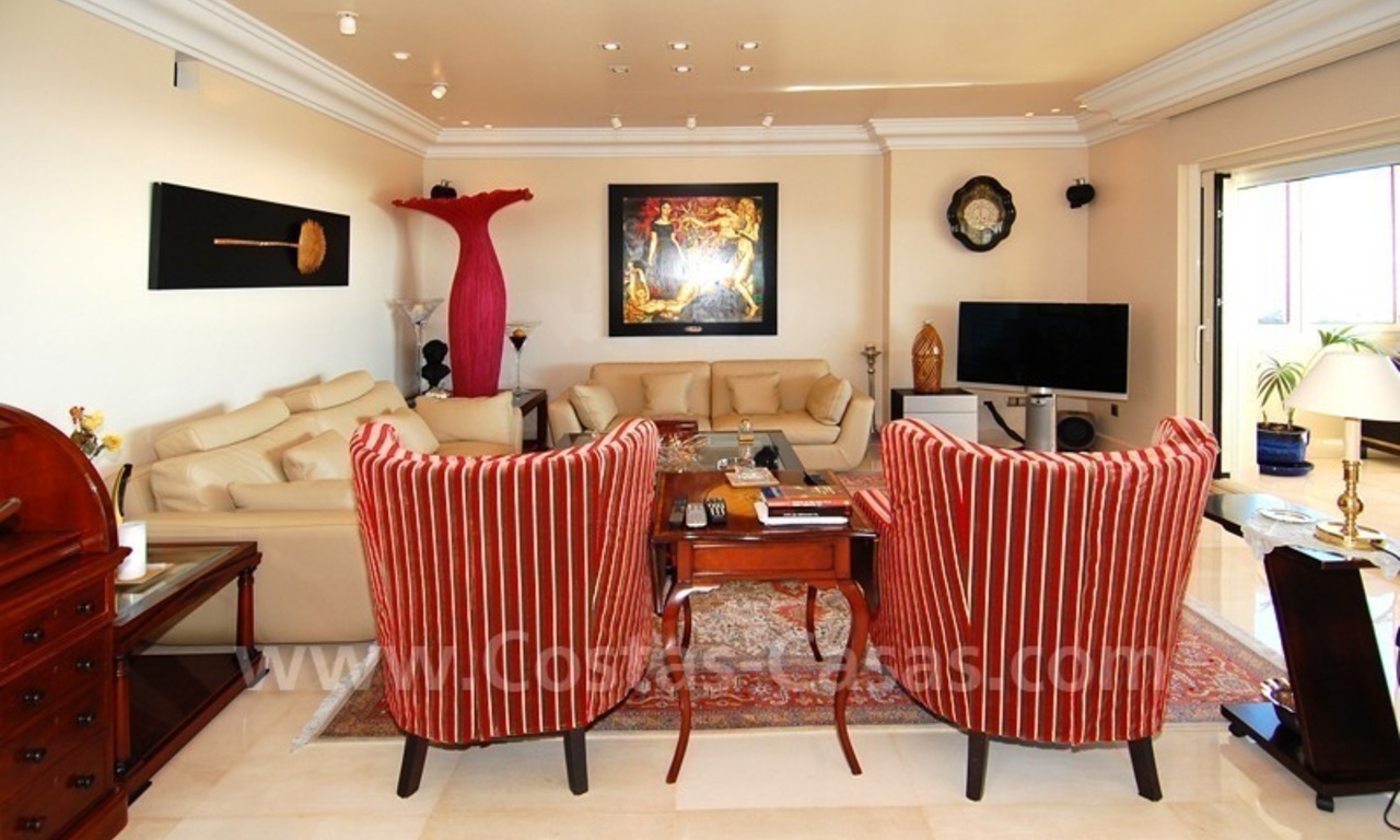Luxury penthouse apartment for sale in Sierra Blanca, Marbella 9