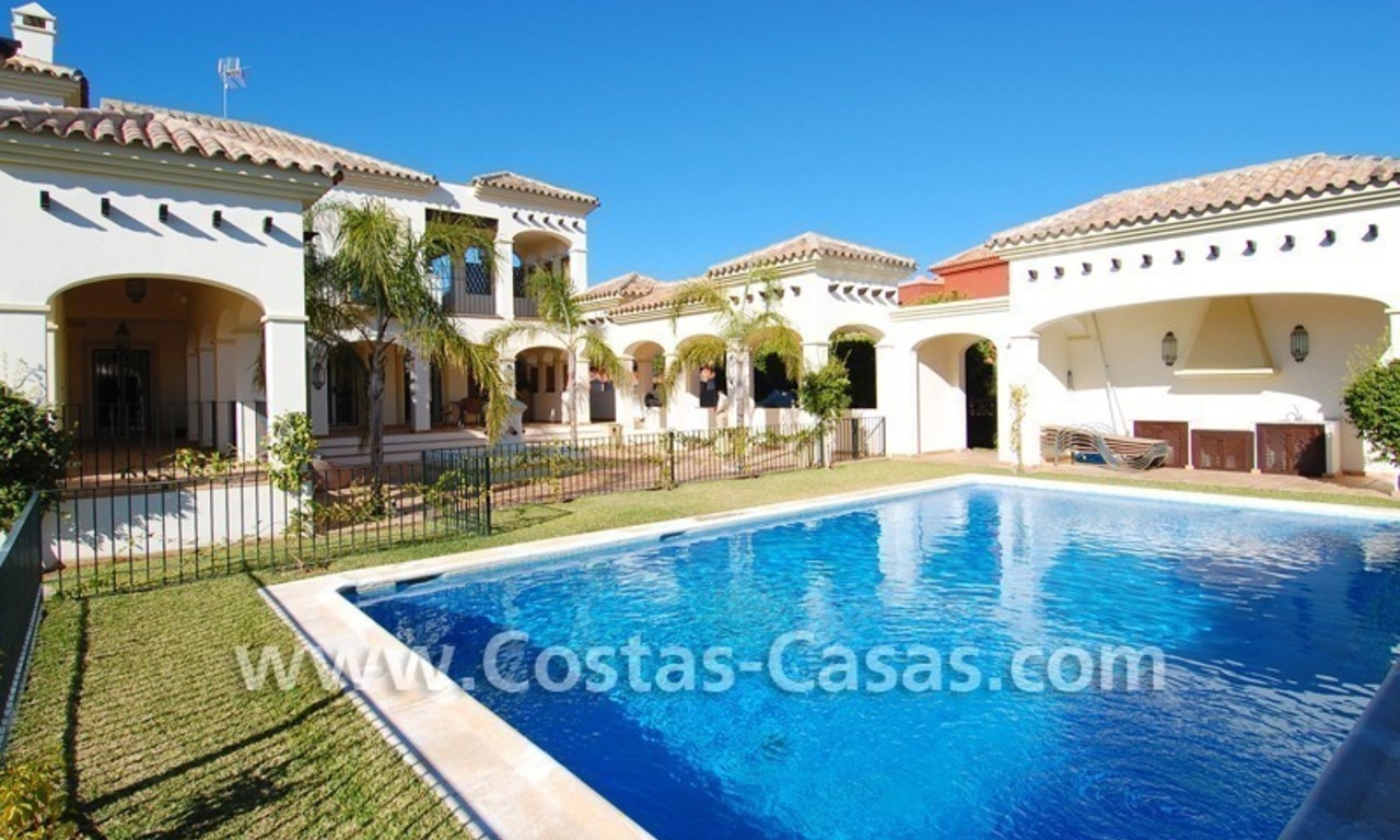 Luxury beachside villa for sale in Marbella 1