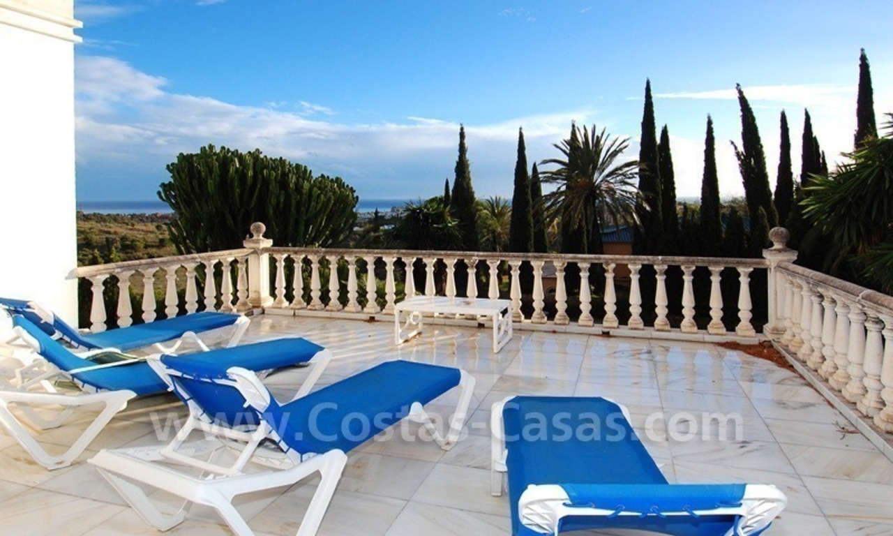 Huge Arabic Andalusian style villa for sale, Marbella - Estepona 3