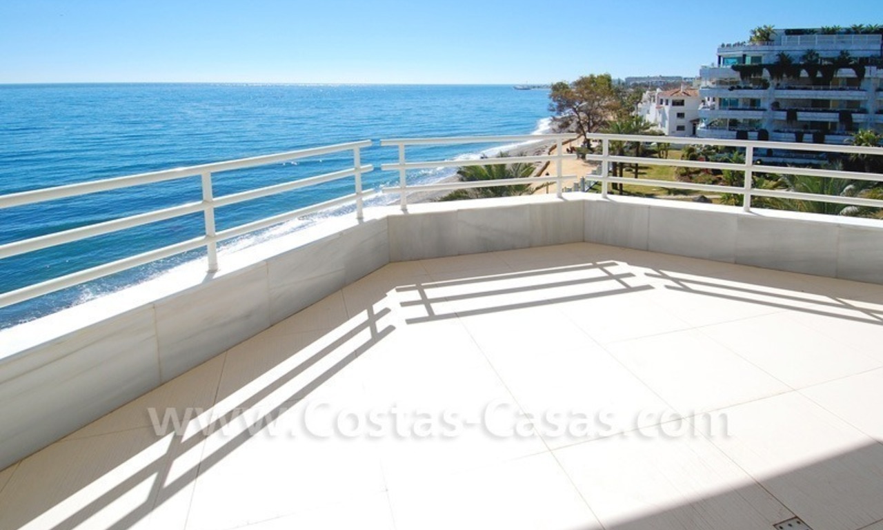 Beachfront contemporary apartment for sale, Golden Mile, Marbella 7
