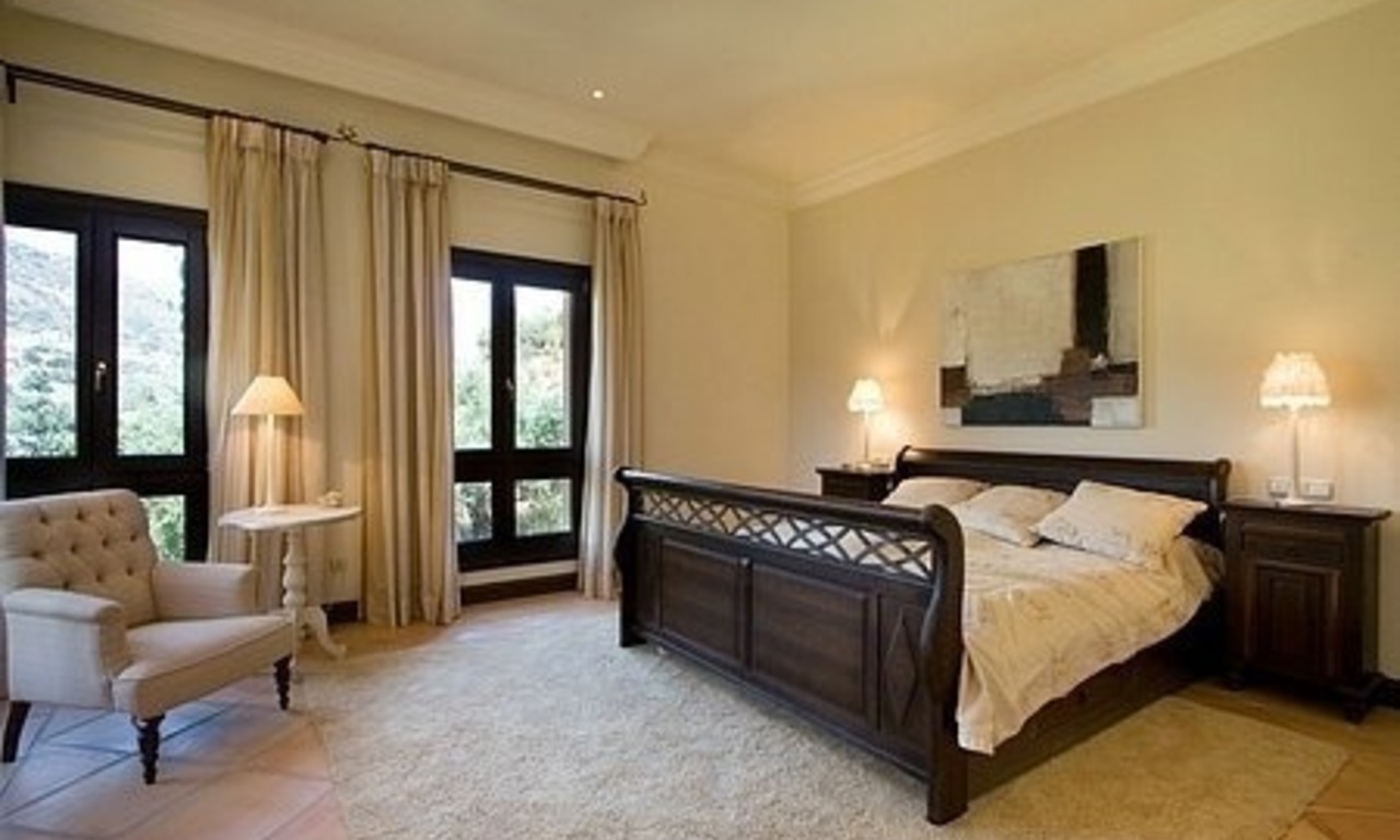 Luxury villa for sale in Golf Resort in Marbella - Benahavis 8