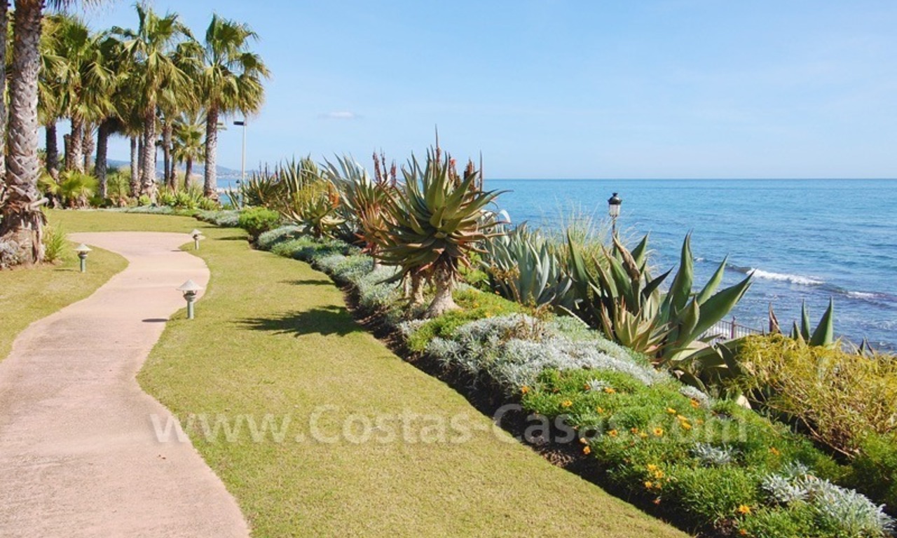 Spacious luxury apartment for sale on the beachfront complex in Puente Romano, Golden Mile – Marbella 17