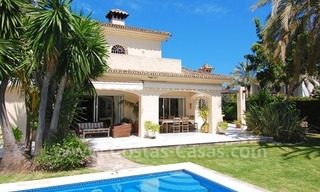 Charming andalusian styled villa for sale on first line golf in Nueva Andalucía, Marbella 4