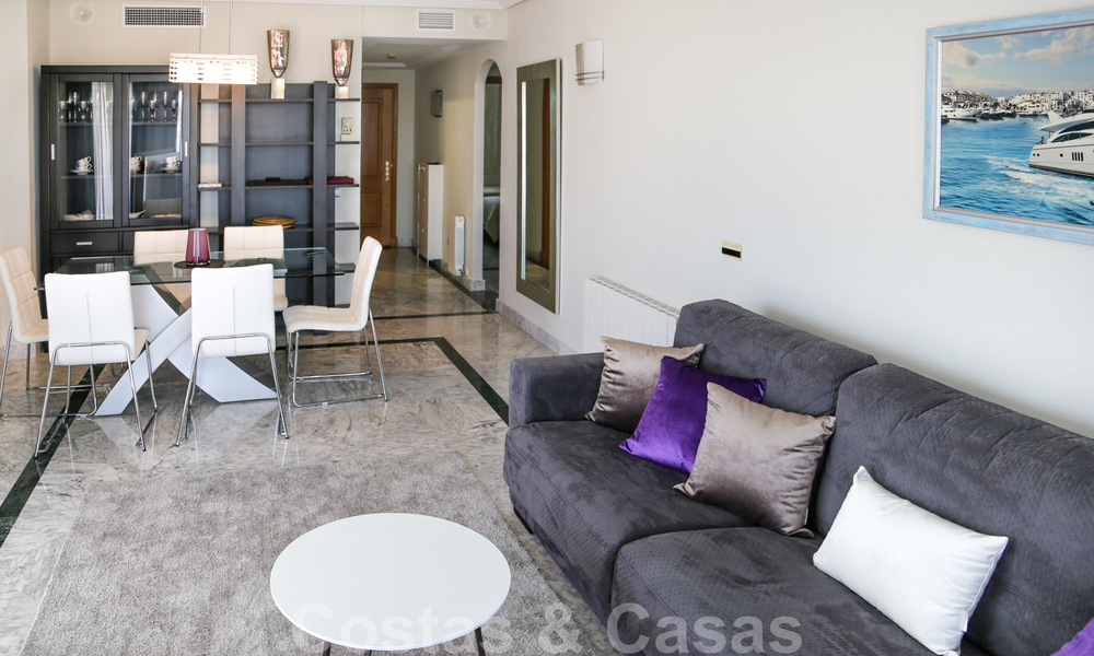 Modern apartments for sale in the heart of Puerto Banús - 4 bedroom penthouse 29979