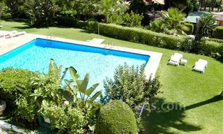 Bargain golf town-house to buy in an up-market area of Nueva Andalucía, Marbella 5