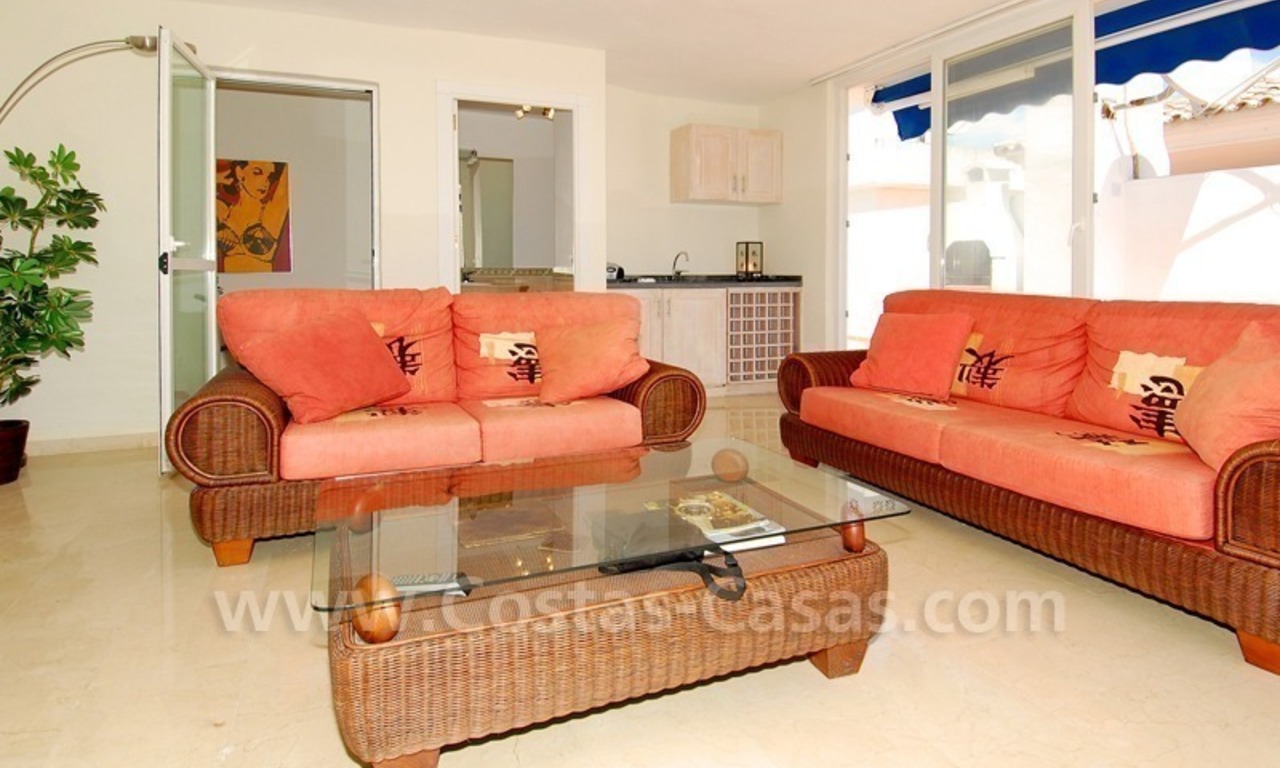 Penthouse apartment for sale in Puerto Banus, Marbella 8