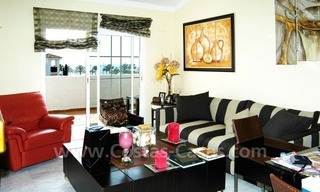 Spacious duplex penthouse apartment to buy on the beachfront complex in Marbella 3