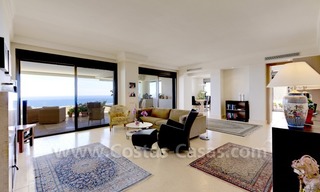 Luxury modern style penthouse apartment for sale in Marbella 10