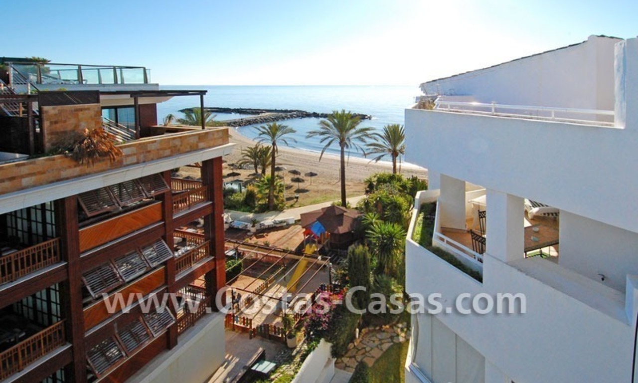 Beach front luxury penthouse apartment to buy in Puerto Banus – Marbella 0