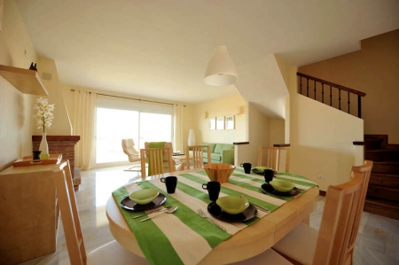 /db/huizen/1326736083living.JPG.thumb.JPG