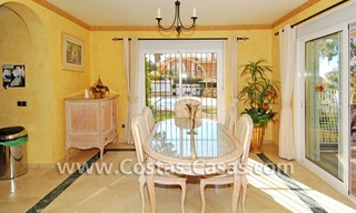 Cozy villa to buy in East of Marbella 11