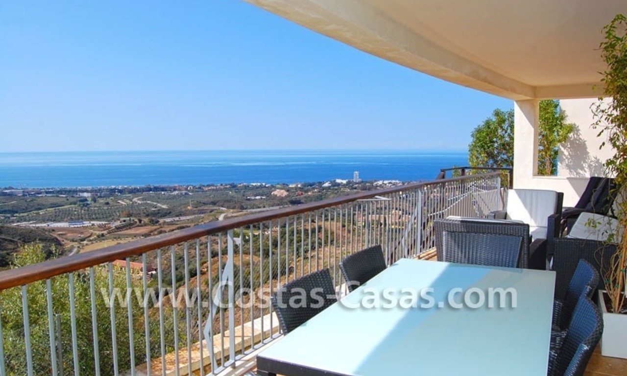 Modern style luxury apartment for sale in Marbella 0
