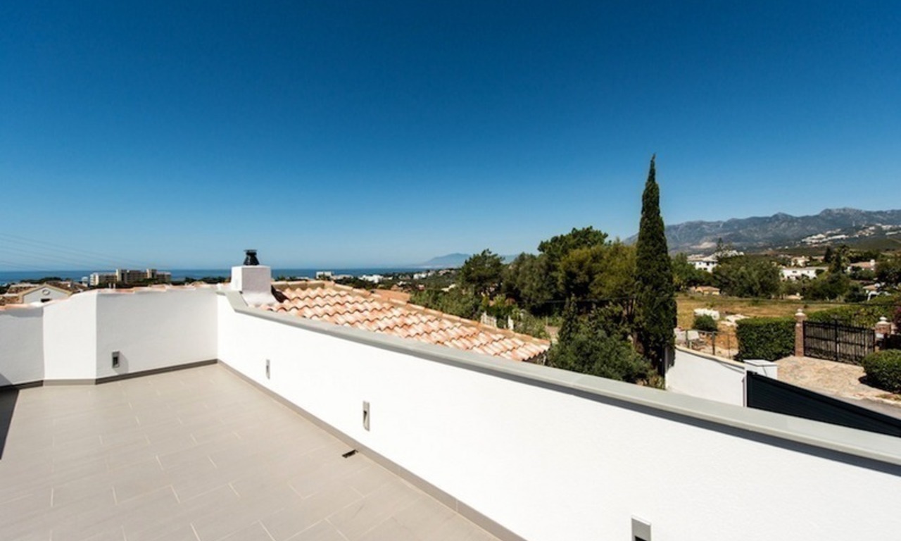 Modern style luxury villa for sale in Marbella 14
