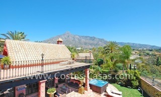 Exclusive Andalusian styled villa to buy on the Golden Mile in Marbella 4