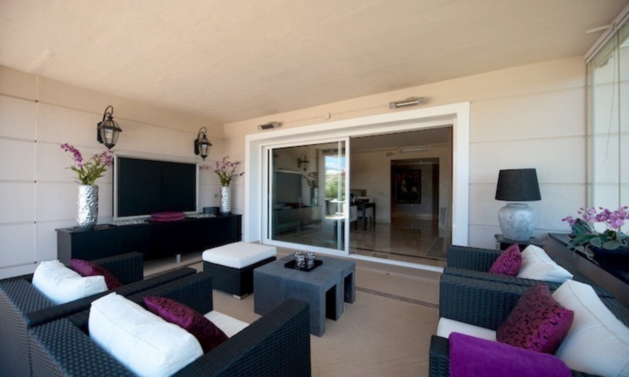 Large luxury apartment for sale on golf resort in the area of Marbella – Benahavis – Estepona 10