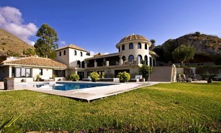 Modern luxury villa for sale in Benalmadena, Costa del Sol 2