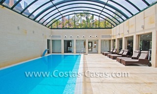 Luxury apartment to buy in a beachfront complex, New Golden Mile, Marbella - Estepona 17