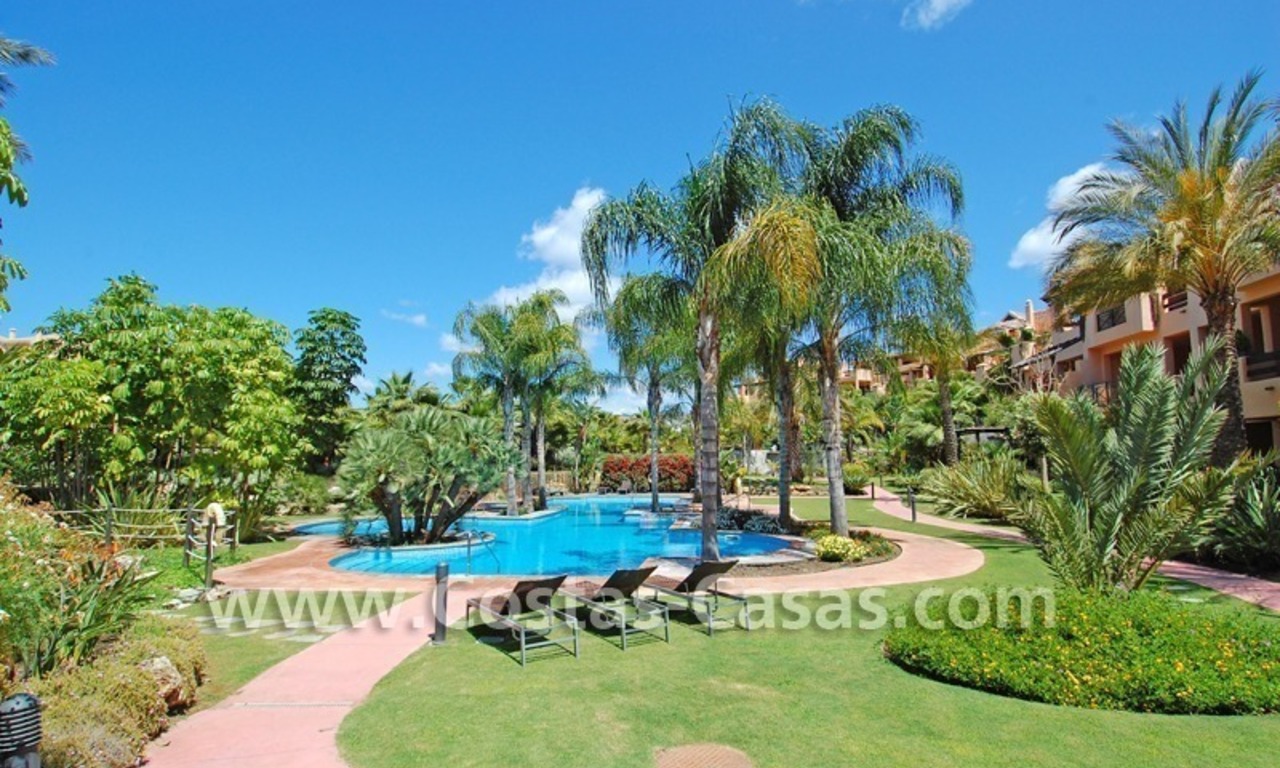 Luxury golf apartments for sale in a golf resort between Marbella and Estepona centre 12