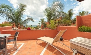 Luxury penthouse apartment for sale in a first line beach complex on the New Golden Mile, Marbella - Estepona 4
