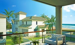 Beachfront new luxury villas for sale, first line beach Marbella - Costa del Sol 3