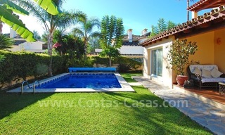 Bargain classical villa for sale in Nueva Andalucia – Marbella 1