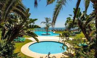 Beachfront apartment for sale on the Golden Mile in Marbella 0