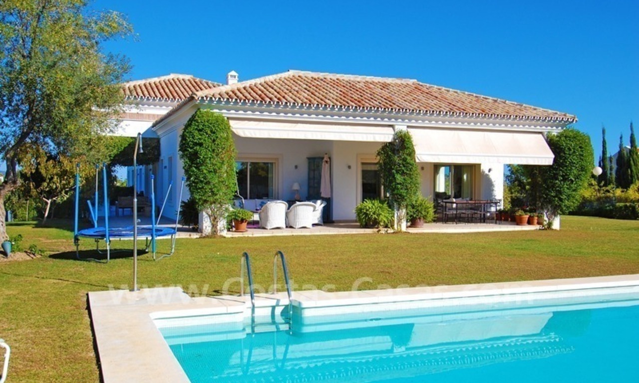 Modern Andalusian villa to buy on the Golden Mile in Marbella 4