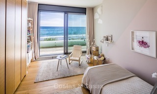 Modern beachfront villa for sale in Marbella with breathtaking sea views 1170 