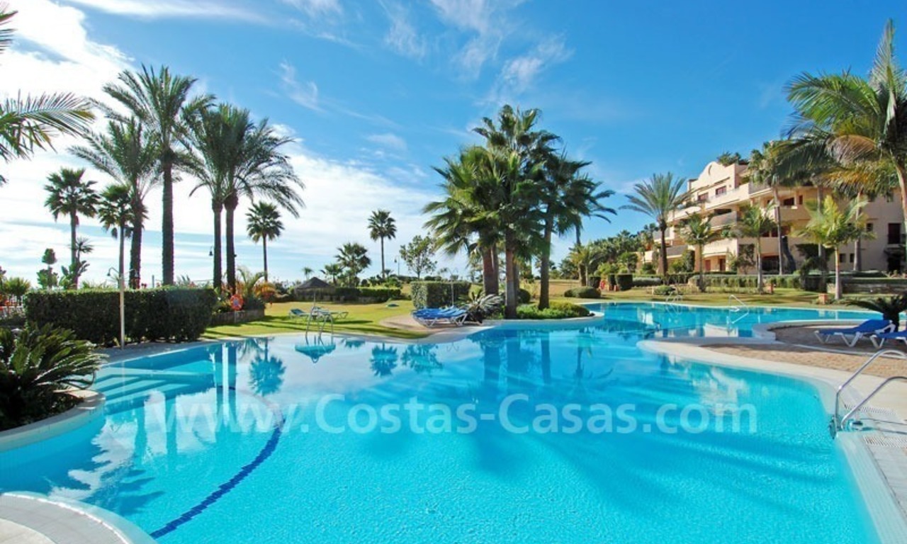 Beachfront luxury apartment for sale at the New Golden Mile between Puerto Banus - Marbella and the centre of Estepona 17
