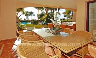 Beachfront luxury apartment for sale at the New Golden Mile between Puerto Banus - Marbella and the centre of Estepona 4