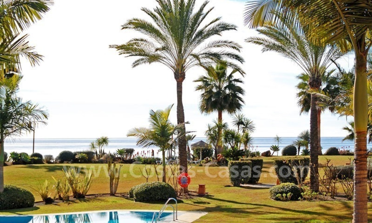 Beachfront luxury apartment for sale at the New Golden Mile between Puerto Banus - Marbella and the centre of Estepona 6
