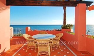 Luxury frontline beach corner penthouse for sale, first line beach complex, New Golden Mile, Marbella - Estepona 8