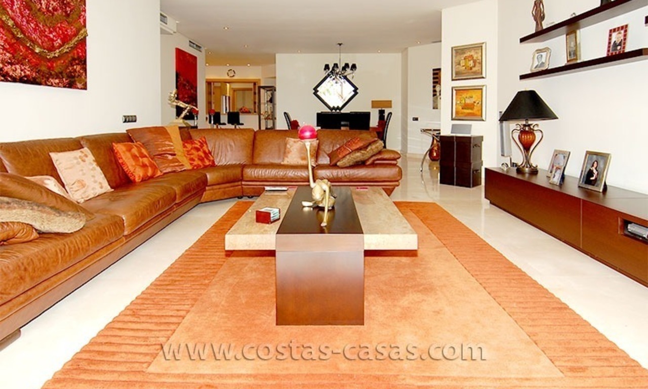 Exclusive Luxury Apartment for Sale on the Golden Mile in Marbella 6
