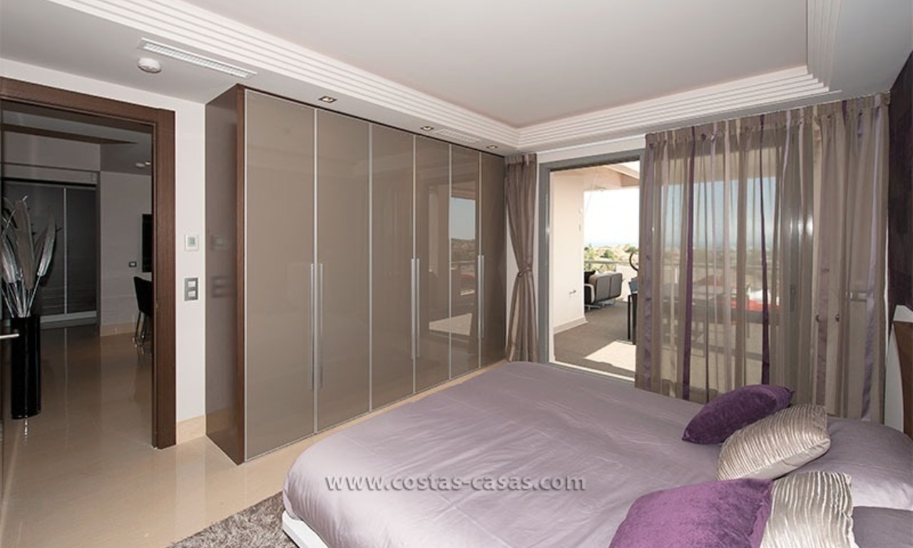 For Rent: New, Contemporary-style luxury vacation penthouse in Marbella-Benahavís, Costa del Sol 17