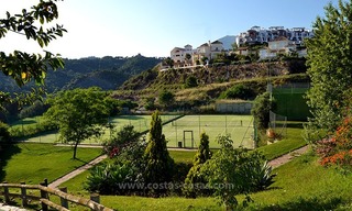 For Sale in Marbella – Benahavís: Double apartment on the golf course 32